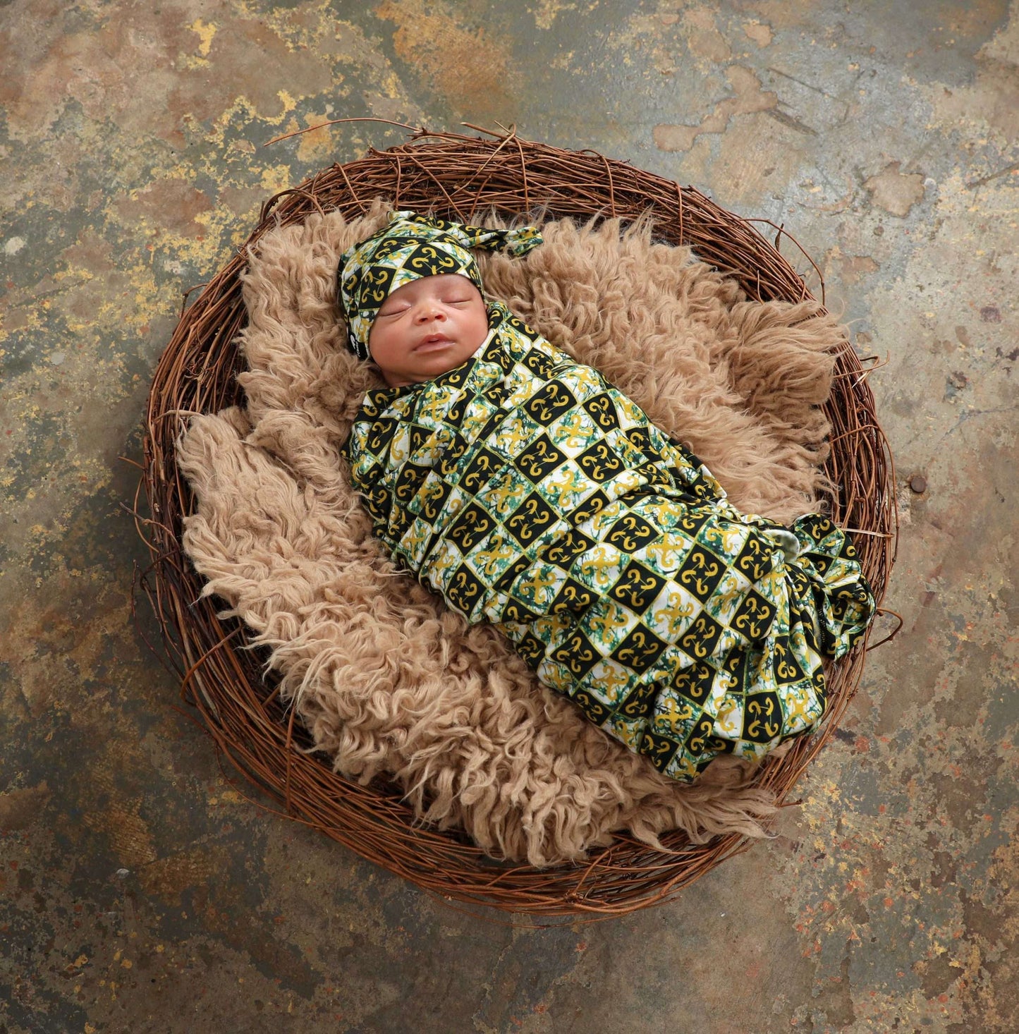 Idris Newborn Set | Swaddle, Gown, Hat, Mittens & More