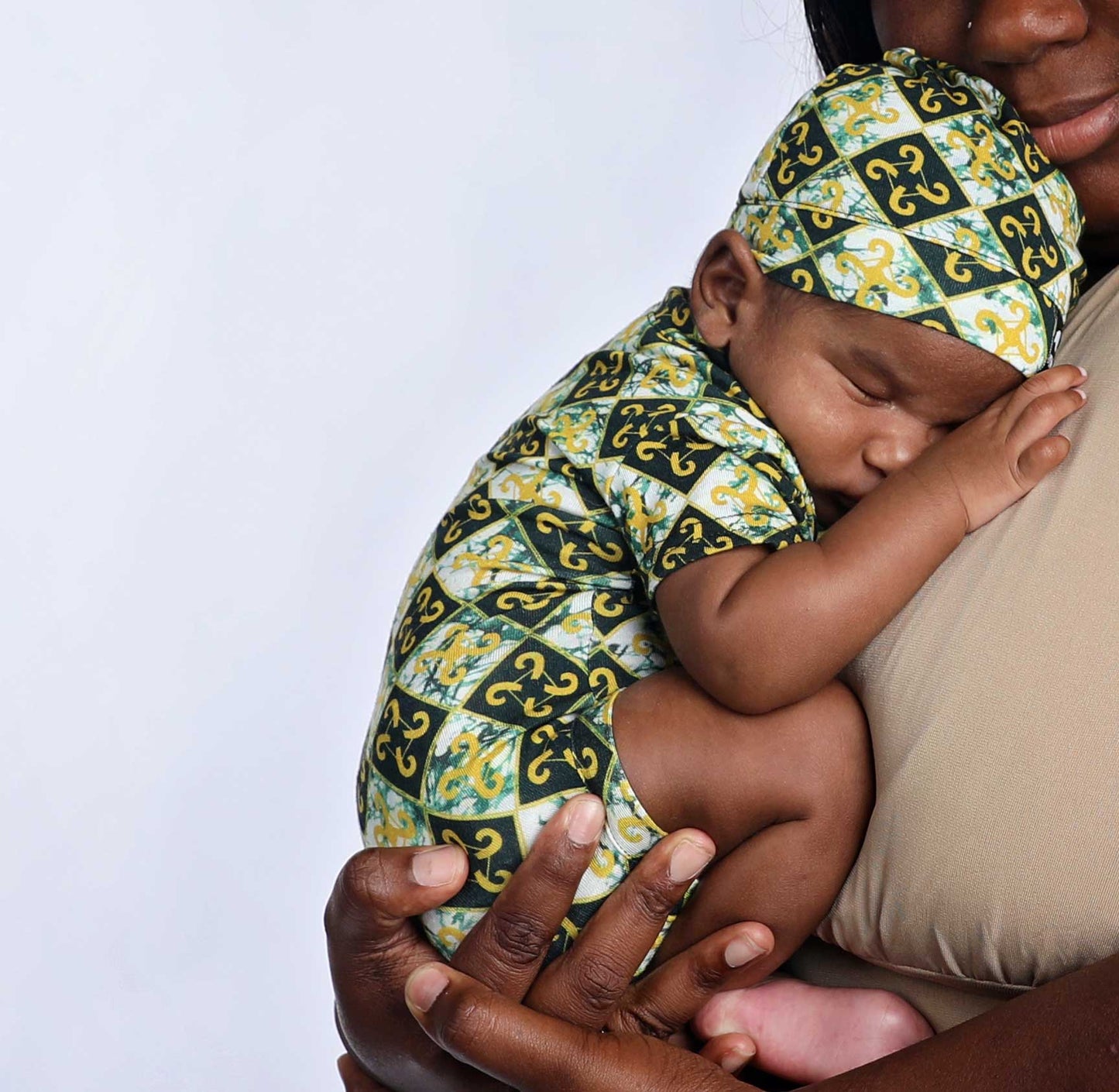 Idris Bodysuit | Soft & Stylish Infant Wear