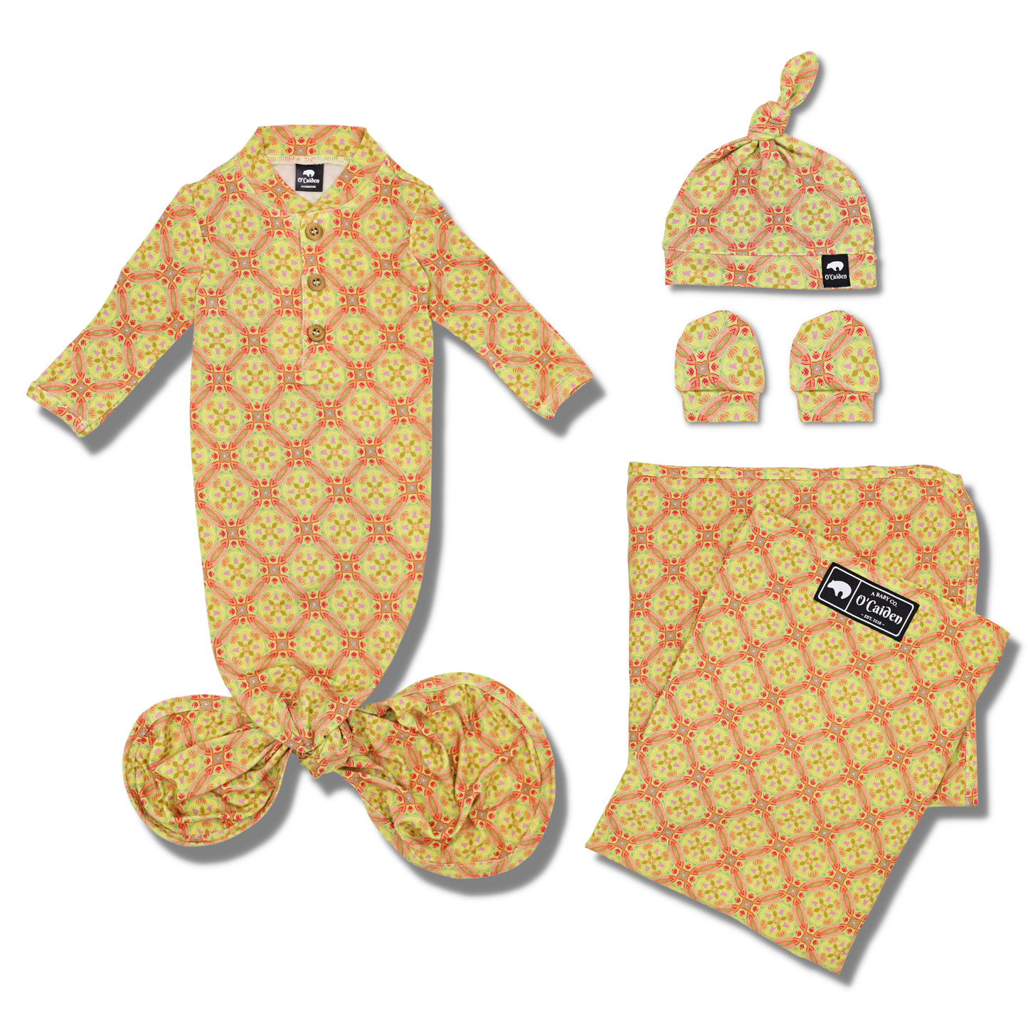 Savannah Gift Set | Swaddle Blanket, Nursing Cover & Baby Essentials